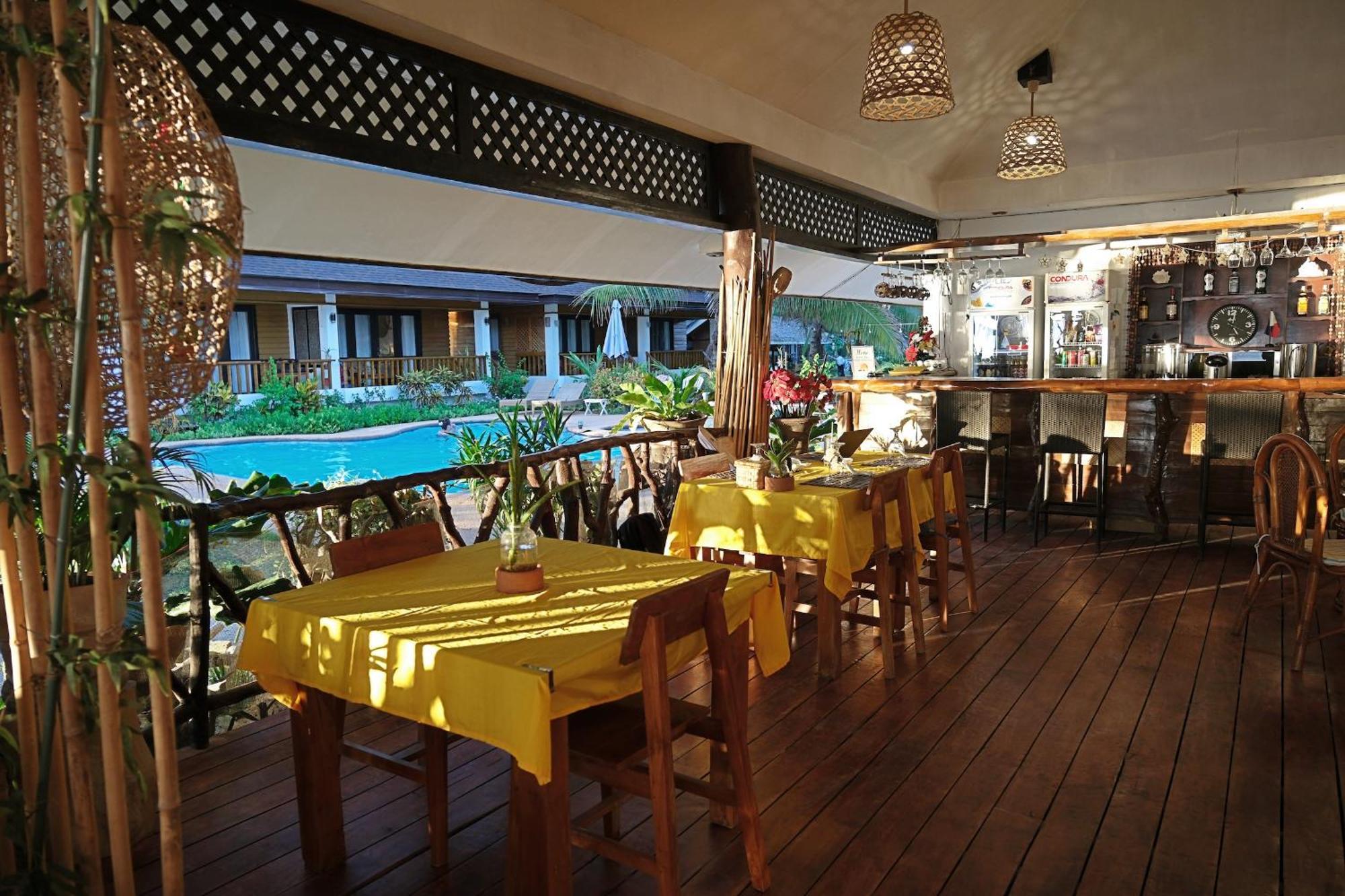 White Villas Resort Siquijor Exterior photo