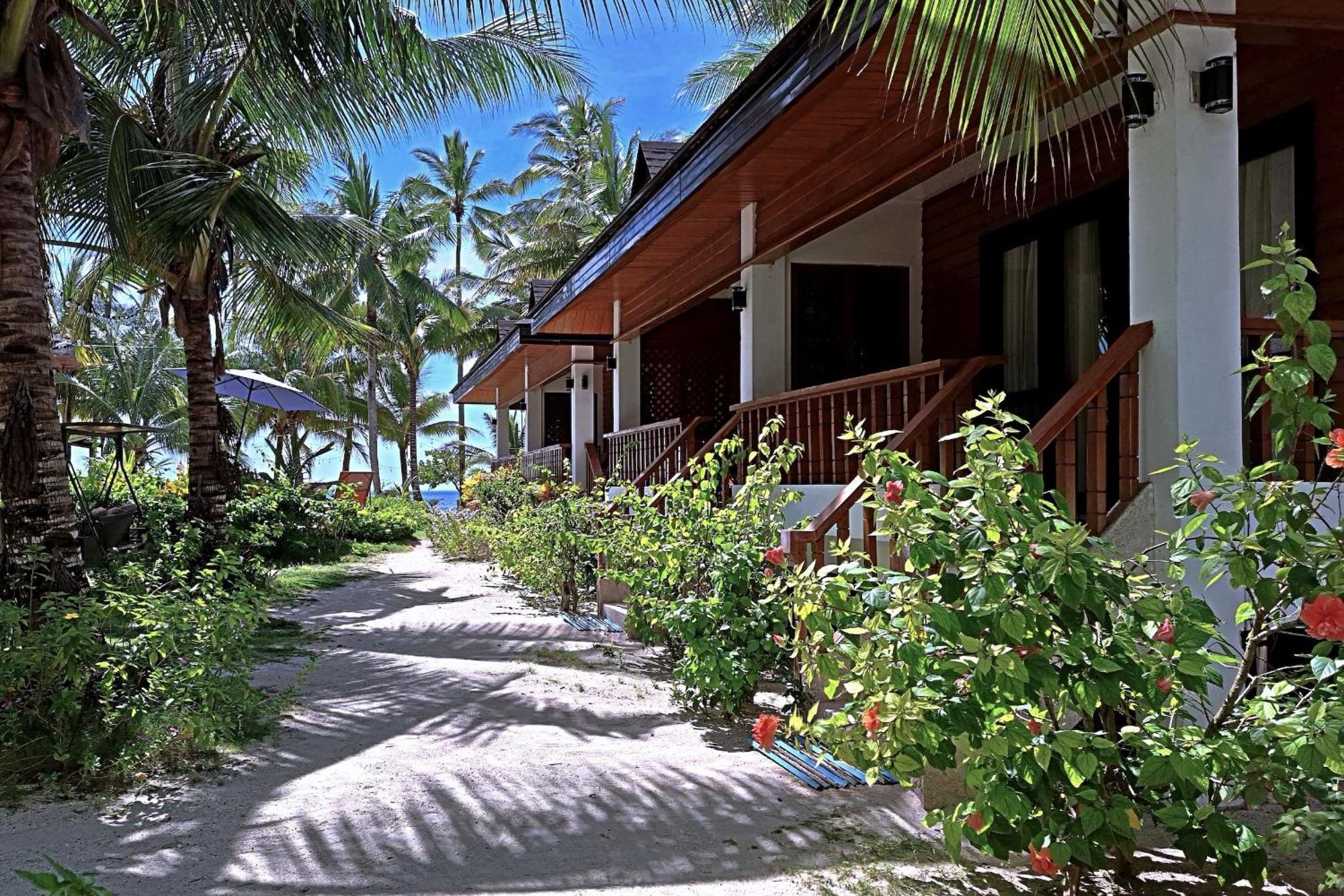 White Villas Resort Siquijor Exterior photo